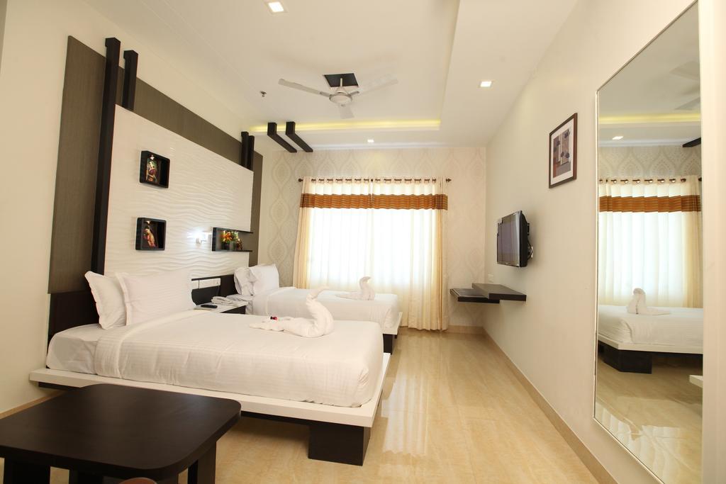 Hotel Mmr Gardens Madurai Esterno foto