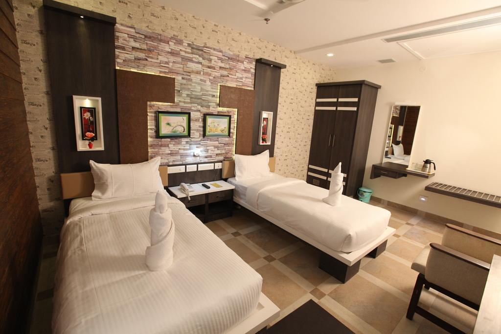 Hotel Mmr Gardens Madurai Esterno foto